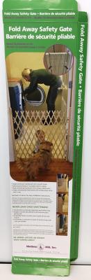 fold away safety gate